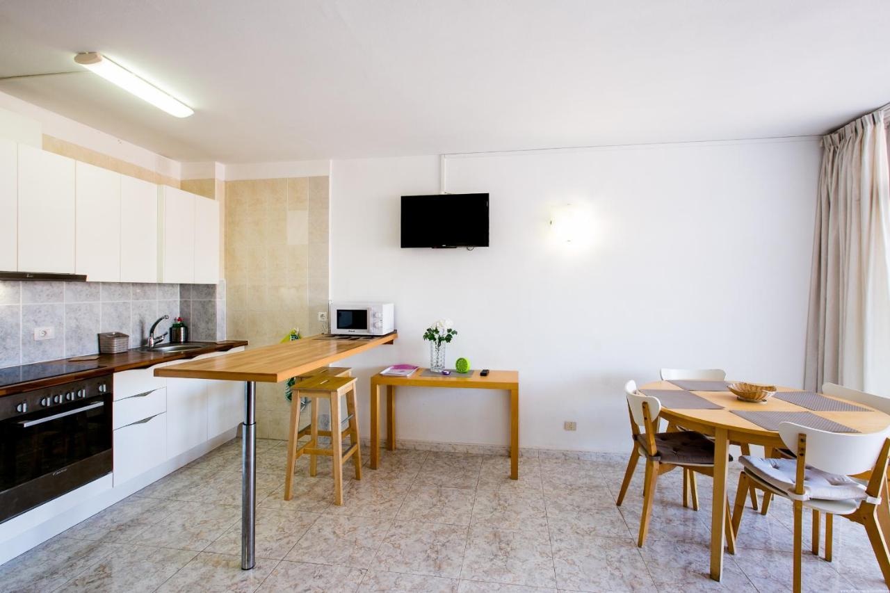 Los Cristianos Guayero apartment Exterior foto
