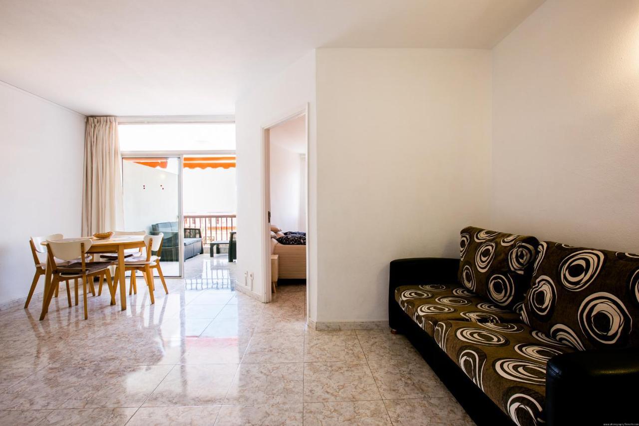 Los Cristianos Guayero apartment Exterior foto